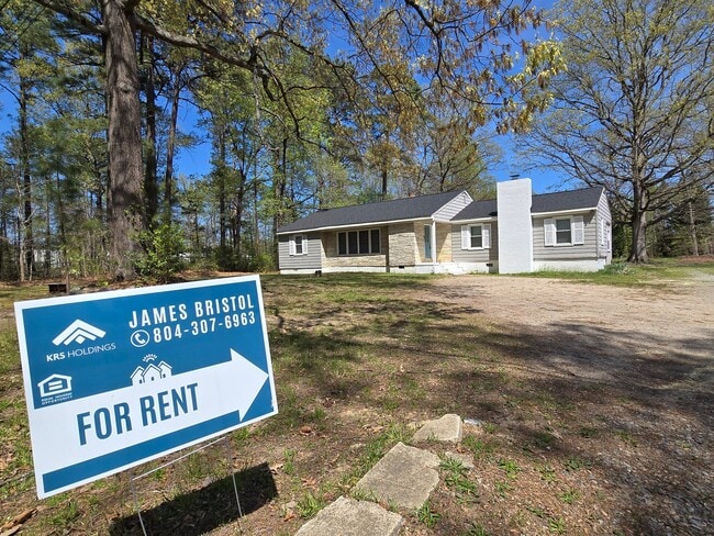 property at 8705 Sedgemoor Dr