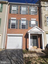12102 Wallower Way in Bristow, VA - Building Photo - Building Photo