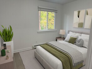 Forest View On 11th in Kalamazoo, MI - Building Photo - Building Photo