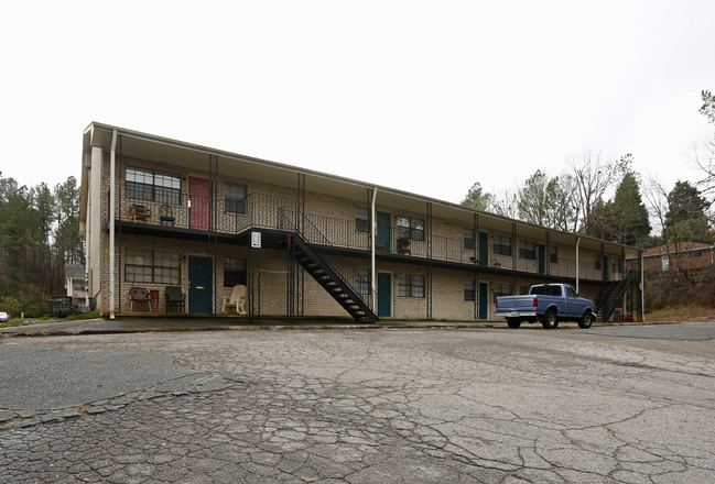 Lakewood Apartments in Durham, NC - Foto de edificio - Building Photo