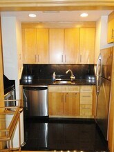 44 Beach St in Boston, MA - Building Photo - Building Photo