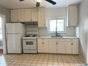 78 Svea Ave in Naugatuck, CT - Building Photo - Building Photo