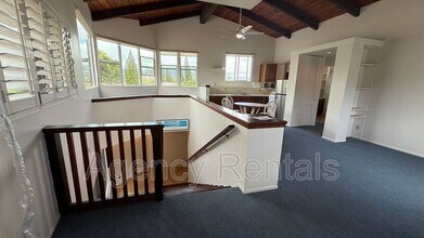 427 Paumakua Pl in Kailua, HI - Building Photo - Building Photo