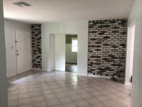 1071 Blake St in Altamonte Springs, FL - Building Photo - Building Photo