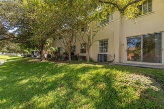 4005 NW 91st Terrace in Sunrise, FL - Building Photo - Building Photo