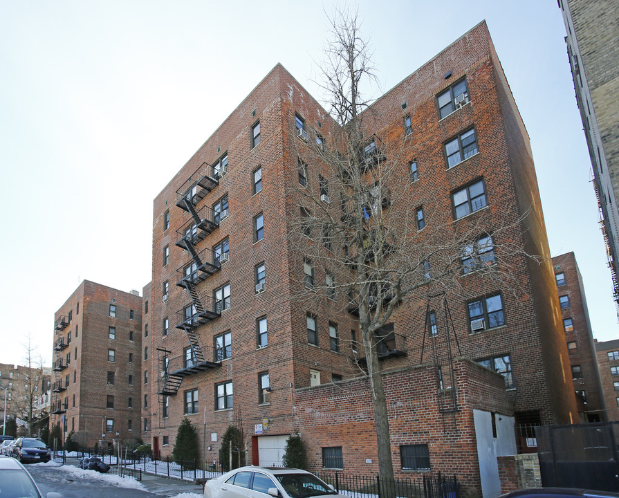 Ridge Harbor in Brooklyn, NY - Foto de edificio