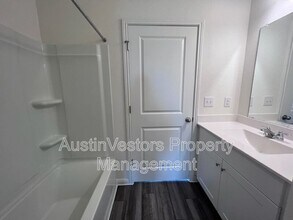 130 Rubrum Rd in Niederwald, TX - Building Photo - Building Photo