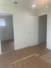 381 Perryman St in New Braunfels, TX - Building Photo - Building Photo