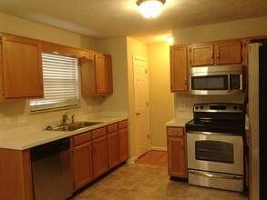3000 S Waterford Ct in Mount Juliet, TN - Building Photo - Building Photo