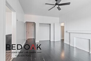 687 Shatto Pl in Los Angeles, CA - Building Photo