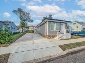 15 Birch St in Port Reading, NJ - Building Photo