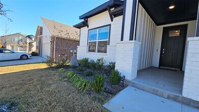 1405 Razorbill Rd in Denton, TX - Building Photo - Building Photo