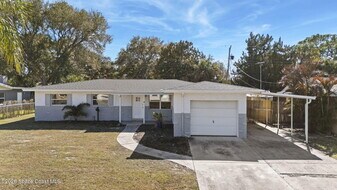 315 Mirandy Ave in Merritt Island, FL - Building Photo