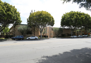 4460 Overland Ave Apartments