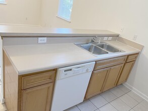 924 Ashburn Dr in Tallahassee, FL - Building Photo - Building Photo