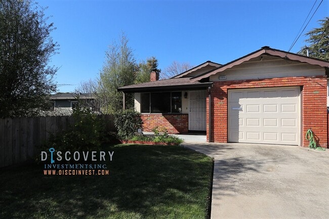 property at 3909 Coolidge Ave