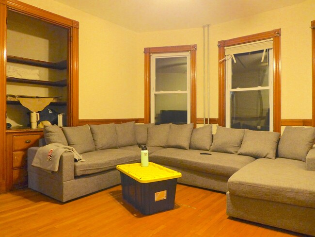 103 Calumet St, Unit 2