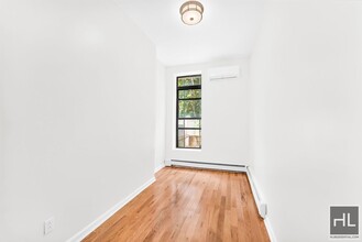 78 Clinton Ave in Brooklyn, NY - Building Photo - Building Photo