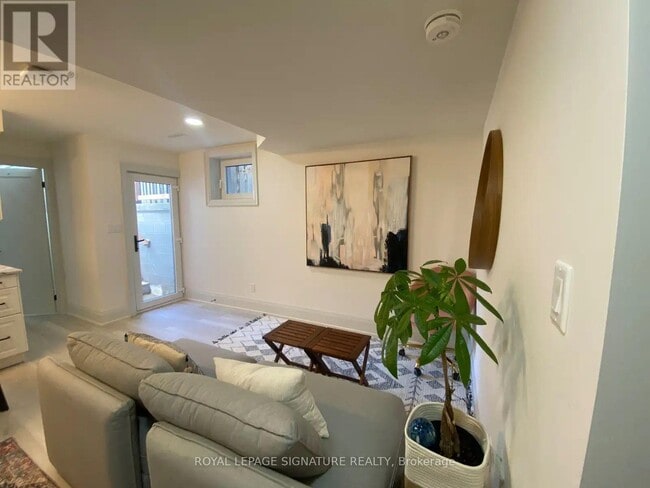 property at 9 Hazelwood Ave