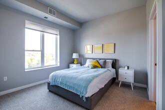 Hello Apartments in Golden Valley, MN - Building Photo - Interior Photo