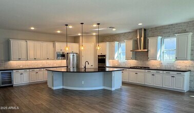 1511 E Lynx Way in Gilbert, AZ - Building Photo - Building Photo