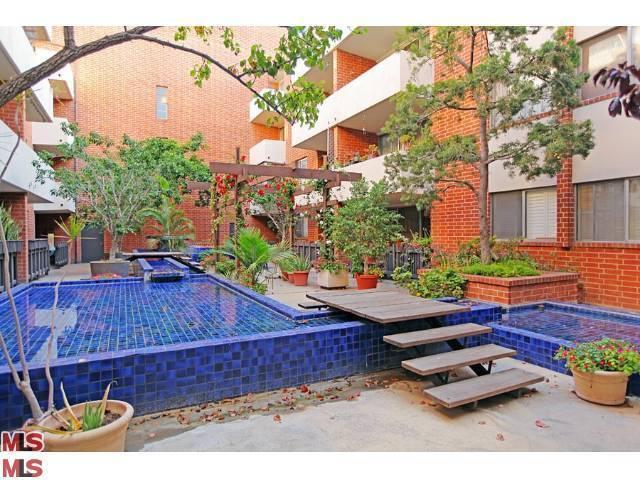 11750 W Sunset Blvd in Los Angeles, CA - Building Photo - Building Photo
