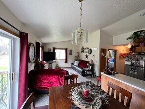 16986 54th Ave in Chippewa Falls, WI - Building Photo - Building Photo