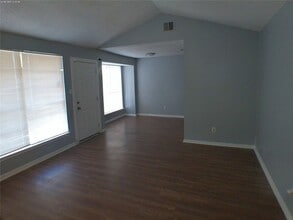 15914 Willbriar Ln in Missouri City, TX - Building Photo - Building Photo