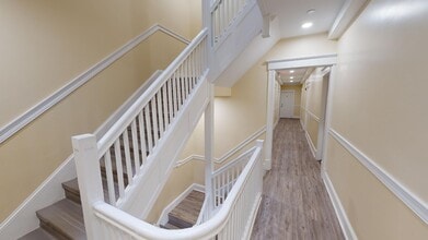 134 Sutherland Rd, Unit I in Boston, MA - Building Photo - Building Photo
