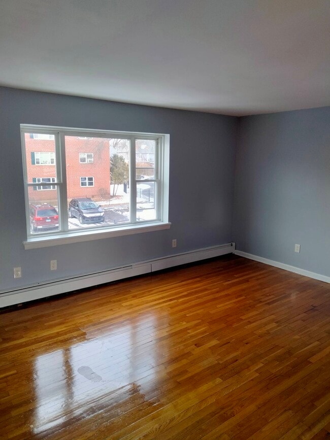 29-31 Annawan St in Hartford, CT - Building Photo - Building Photo