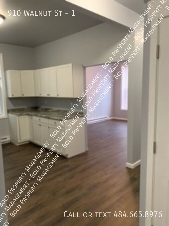 910 Walnut St in Lebanon, PA - Building Photo - Building Photo