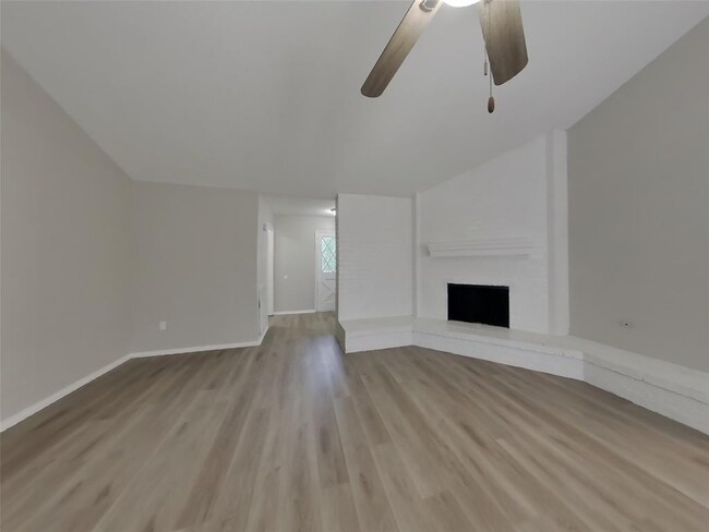 3406 Park Haven Ln in Deer Park, TX - Building Photo - Building Photo