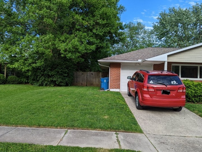 5284 Mystic Dr in Dayton, OH - Building Photo - Building Photo