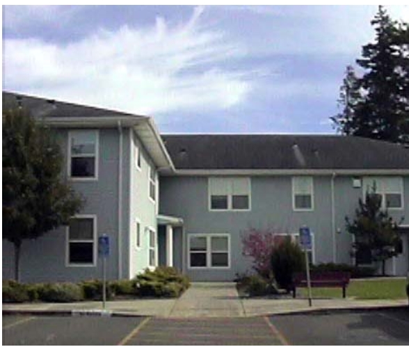 Baybridge Apartments in Coos Bay, OR - Building Photo