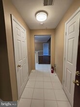 18715 Sparkling Water Dr in Germantown, MD - Building Photo - Building Photo