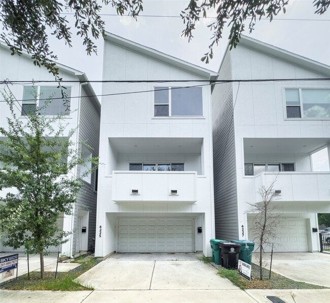 property at 4225 Eli St