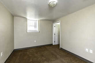 Market Street Lofts in Wichita, KS - Building Photo - Interior Photo