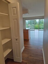 4210-4230 SW View Point Ter in Portland, OR - Foto de edificio - Interior Photo