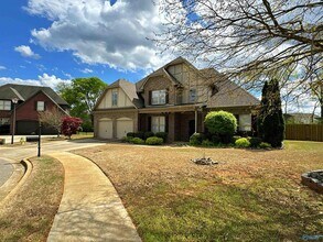 126 Windridge Way SW in Huntsville, AL - Building Photo - Building Photo