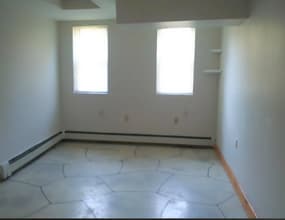 130 Central St in Hudson, MA - Building Photo - Building Photo