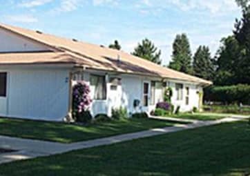 Meadows Apartments in Lewistown, MT - Foto de edificio