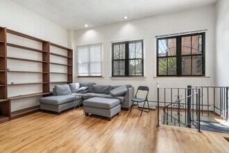 113 W Dedham St, Unit 113 in Boston, MA - Building Photo - Building Photo