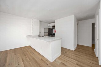 2218 Hazard St in Houston, TX - Foto de edificio - Building Photo