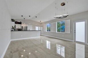 62 NE 26th St in Wilton Manors, FL - Building Photo