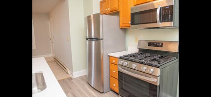 5 Oak St, Unit 5B Oak in Branford, CT - Building Photo - Building Photo