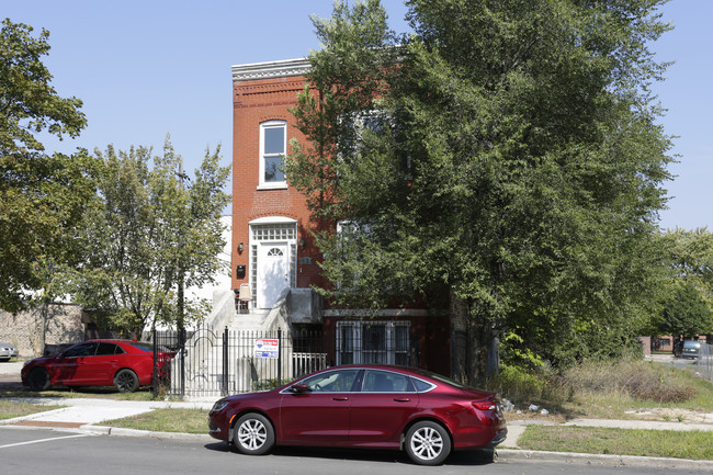 662 E 46th St in Chicago, IL - Building Photo - Building Photo