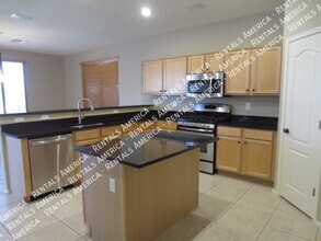 1801 W Nighthawk Way in Phoenix, AZ - Building Photo - Building Photo
