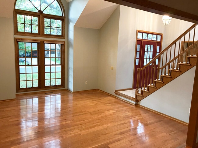 12193 Lily St NW in Coon Rapids, MN - Building Photo - Building Photo