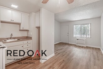 200 E Gladstone St in Azusa, CA - Building Photo - Building Photo