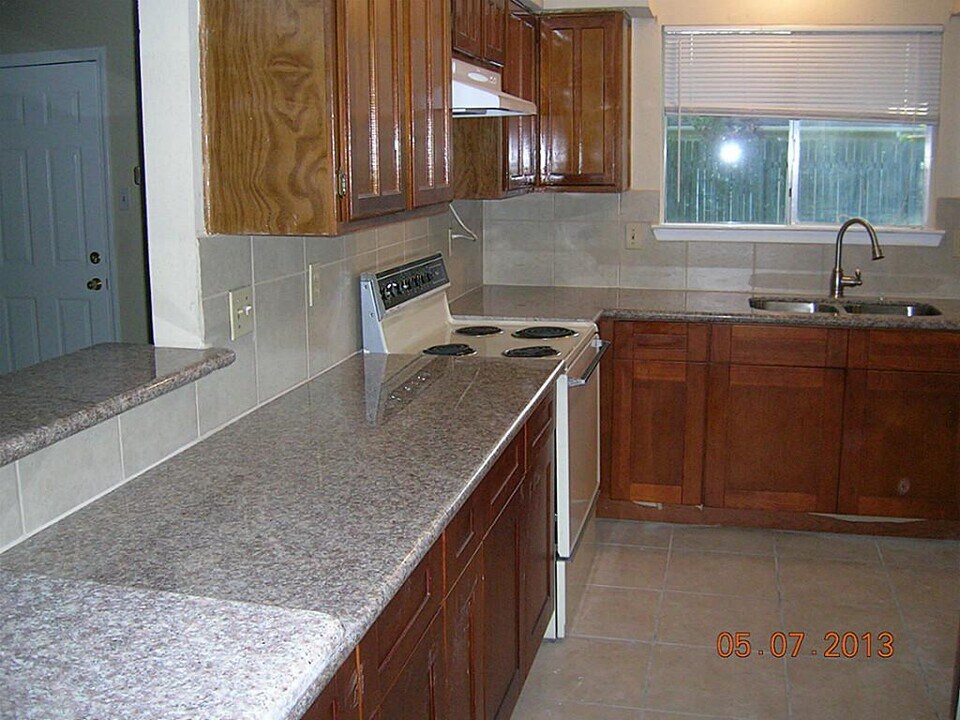 15847 Thistledew Dr Photo